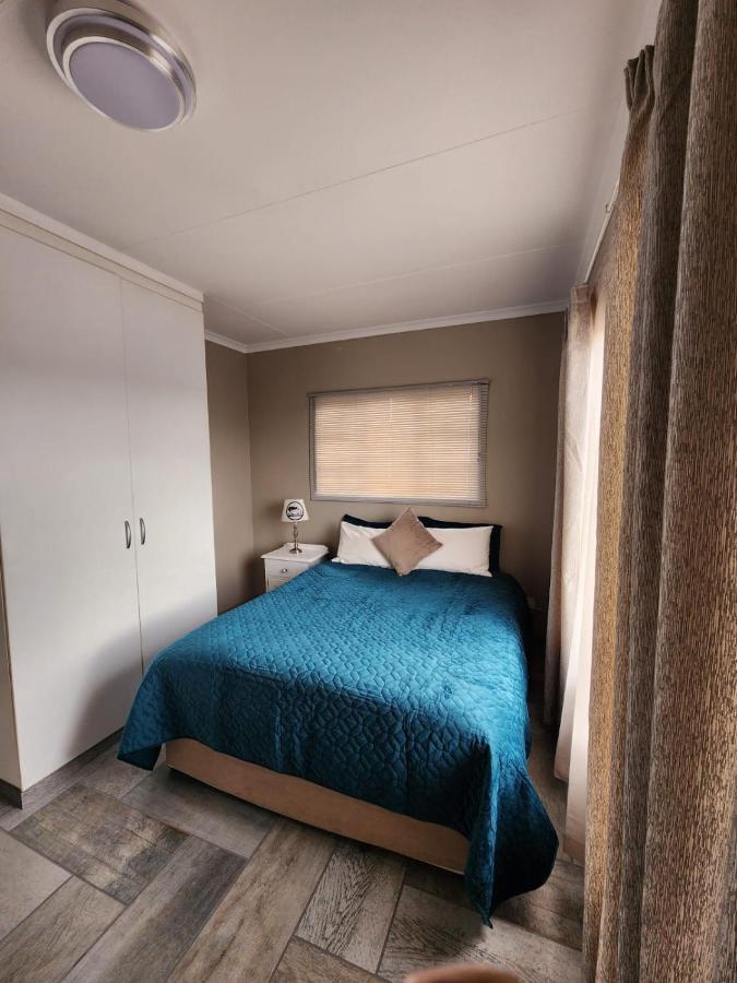 Rudman Townhouses - Family Apartment Boksburg Kültér fotó